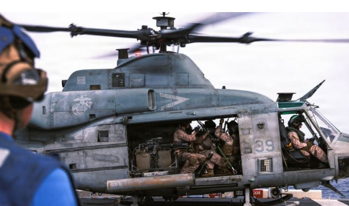 Sin derecho a réplica: Estados Unidos ataca posiciones de Irán en represalia por el derribo de un helicóptero militar