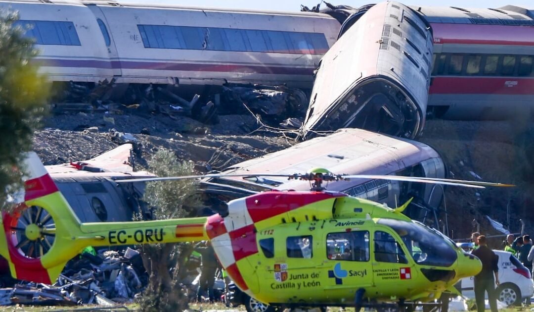 Tragedia en Toledo, España: Choque de trenes de alta velocidad deja 64 muertos y 80 heridos